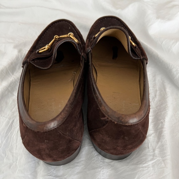 Men's Gucci Brown Swede Classic Style Loafers Gold Horseshoe Bit 41.5/8.5 - Picture 4 of 14